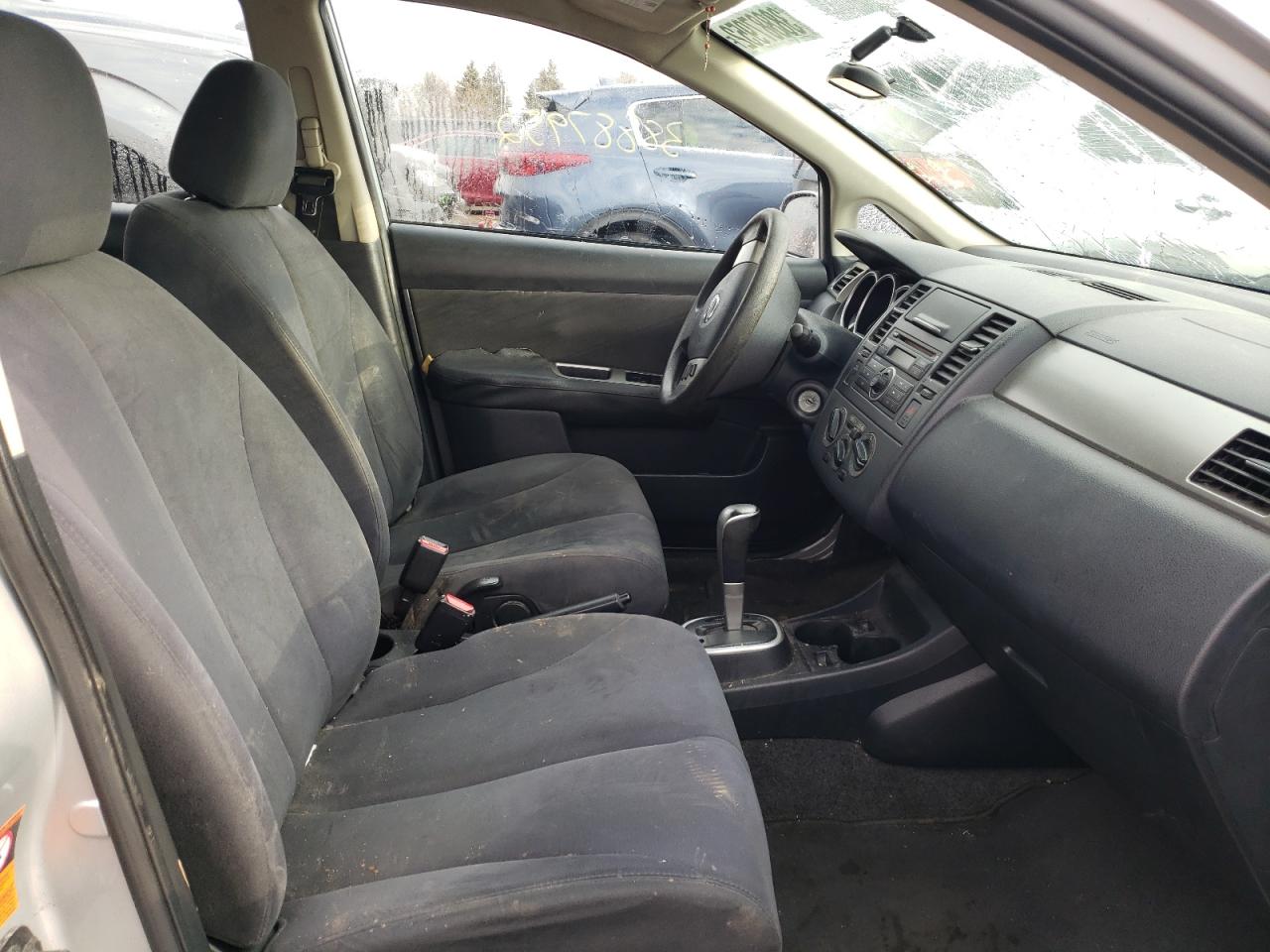 Photo 5 from auction – 2009 NISSAN VERSA S with VIN 3N1BC13E09L480184