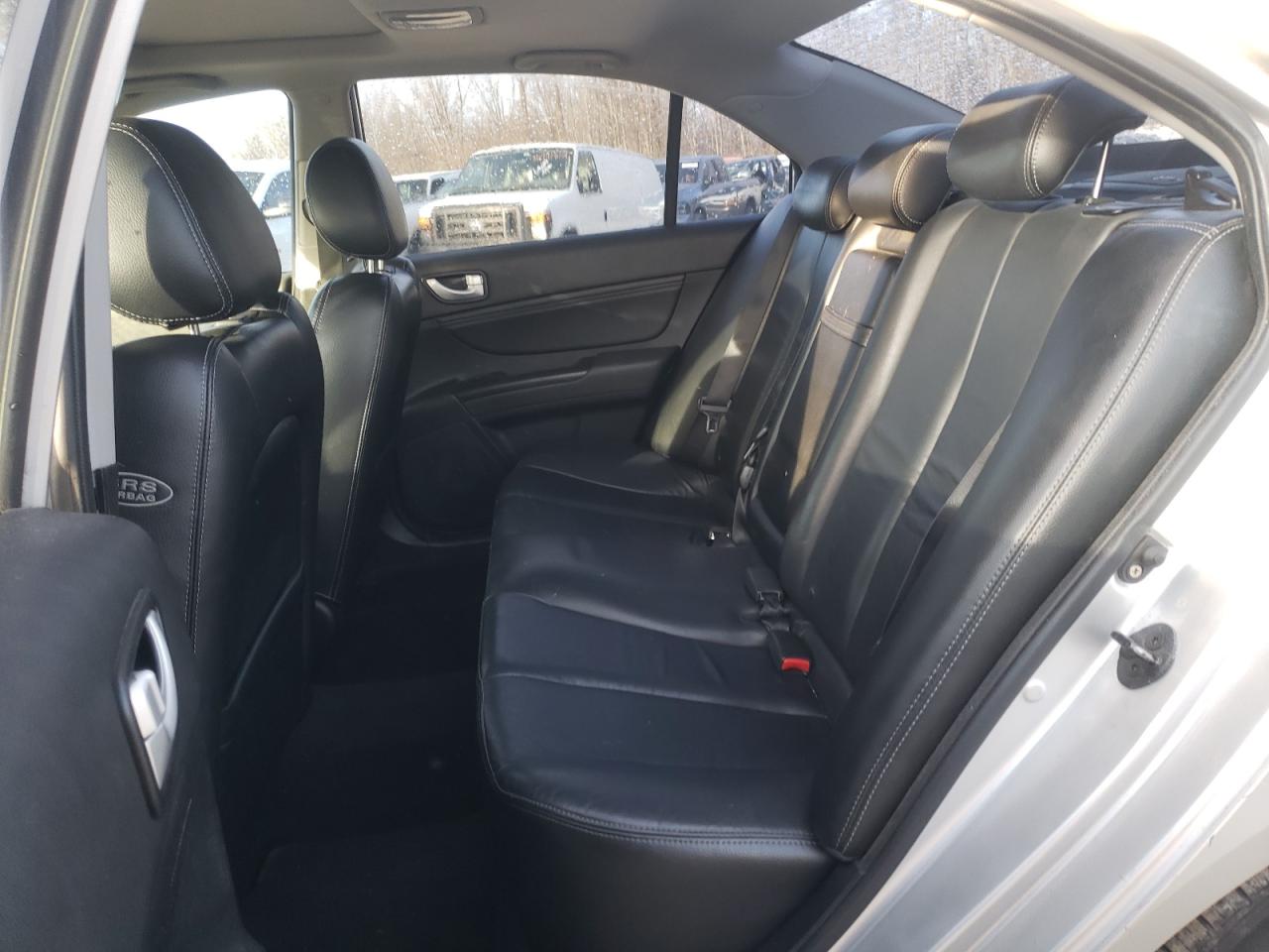 Photo 6 from auction – 2008 HYUNDAI SONATA SE with VIN 5NPEU46C38H309852
