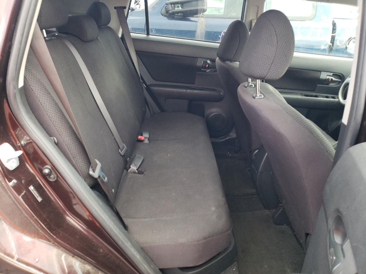 Photo 6 from auction – 2008 TOYOTA SCION XB with VIN JTLKE50E081044898