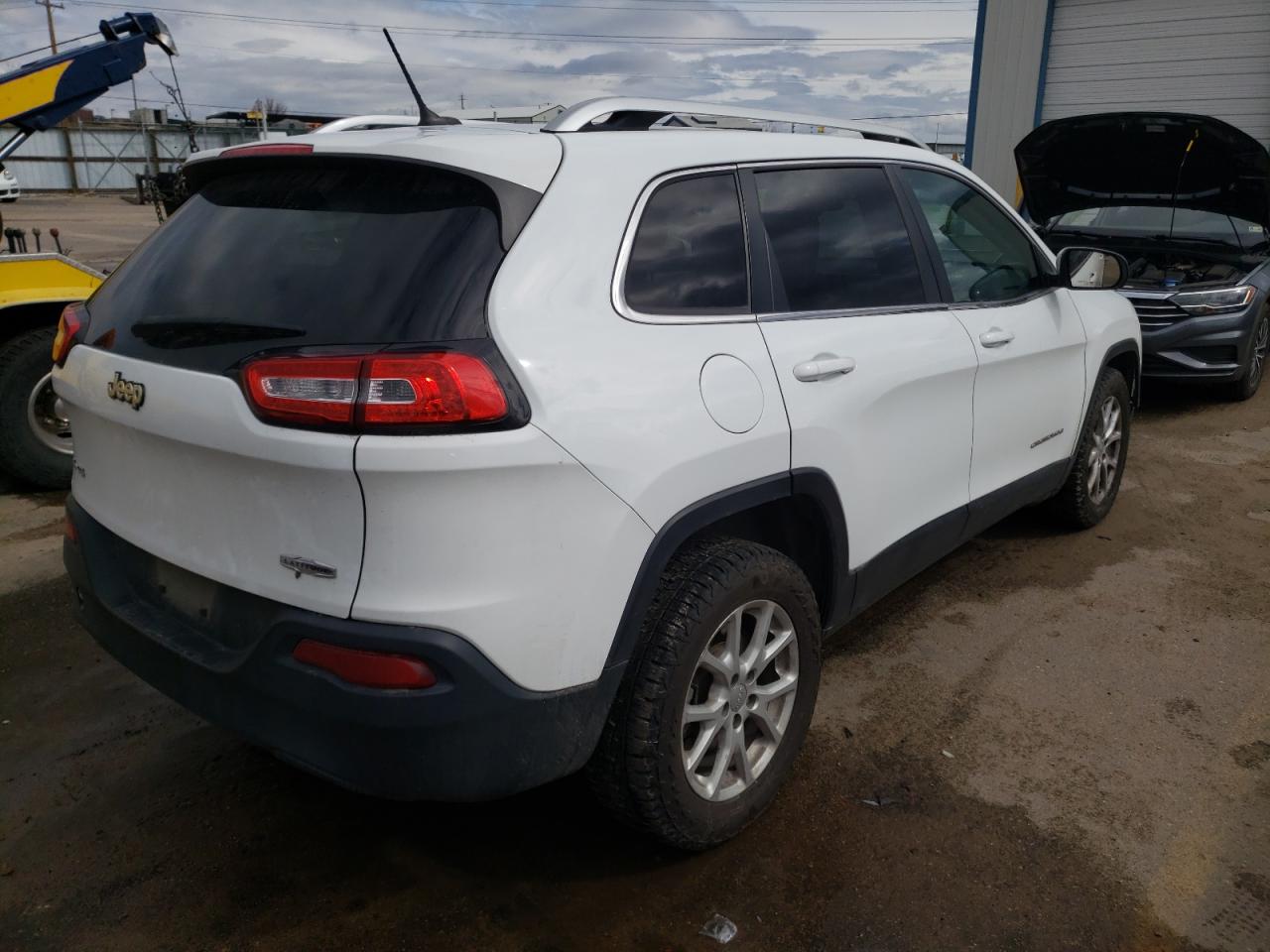 Photo 4 from auction – 2014 JEEP CHEROKEE L with VIN 1C4PJMCB5EW307958