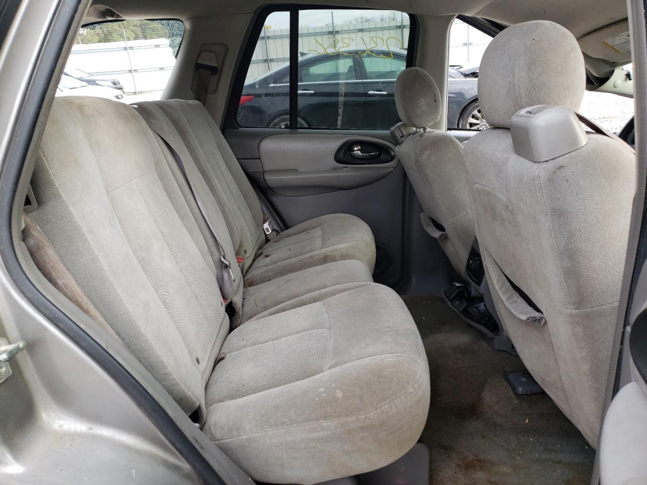 Photo 6 from auction – 2006 CHEVROLET TRAILBLAZE with VIN 1GNDS13S562155596