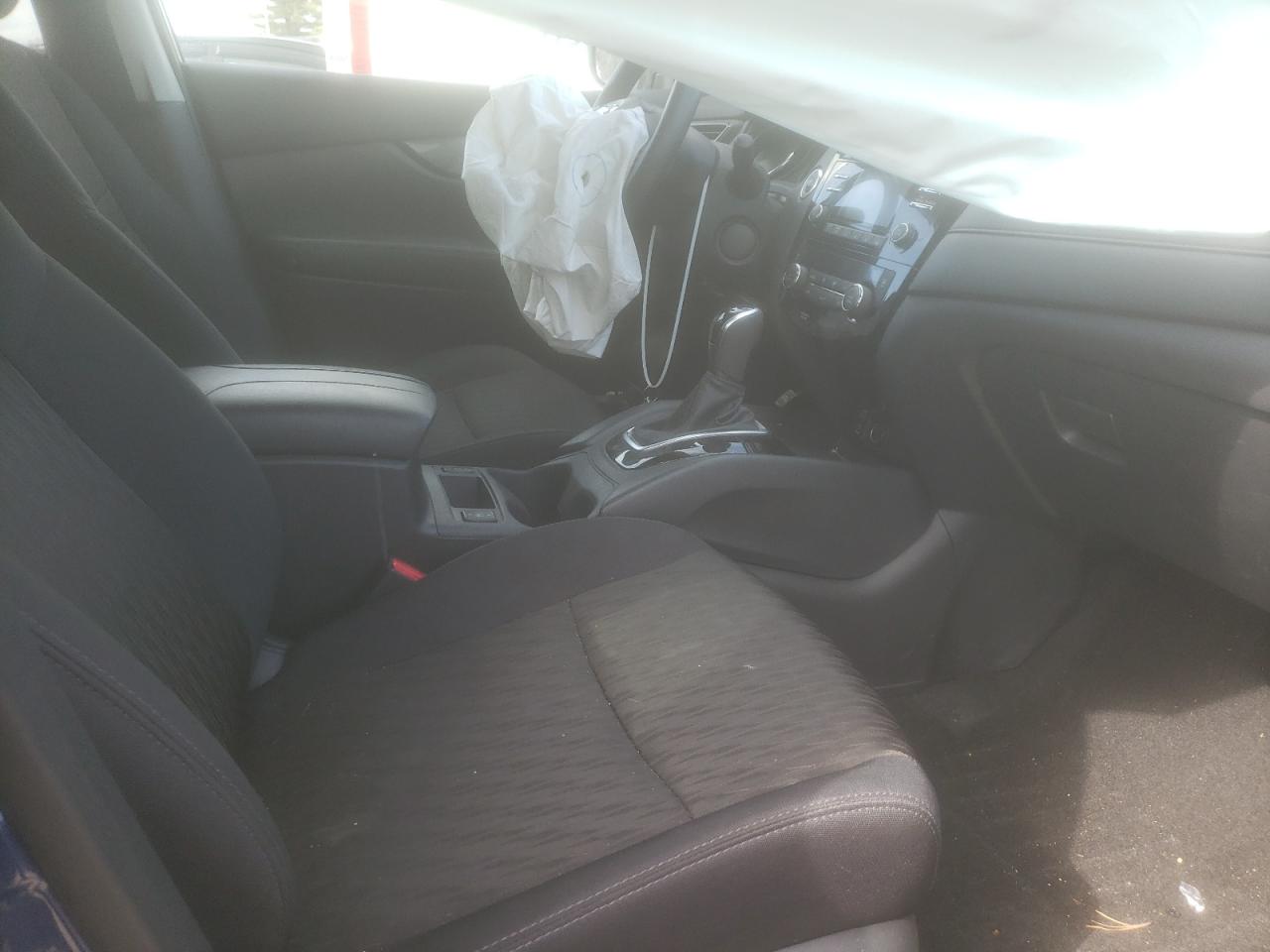 Photo 5 from auction – 2017 NISSAN ROGUE SV with VIN 5N1AT2MV7HC889463