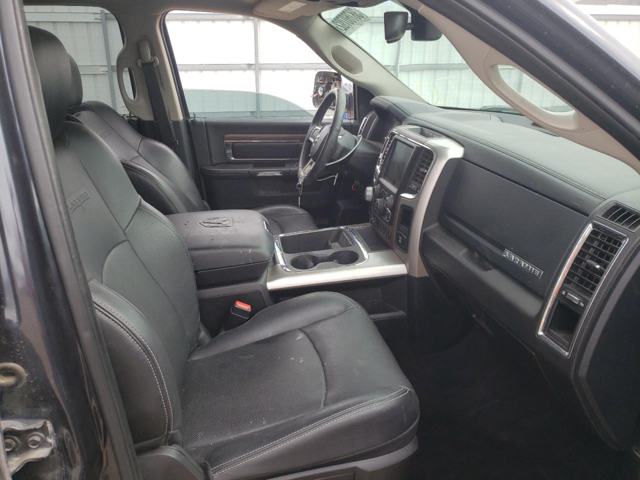 Photo 5 from auction – 2017 RAM 1500 LARAM with VIN 1C6RR7NT7HS691804