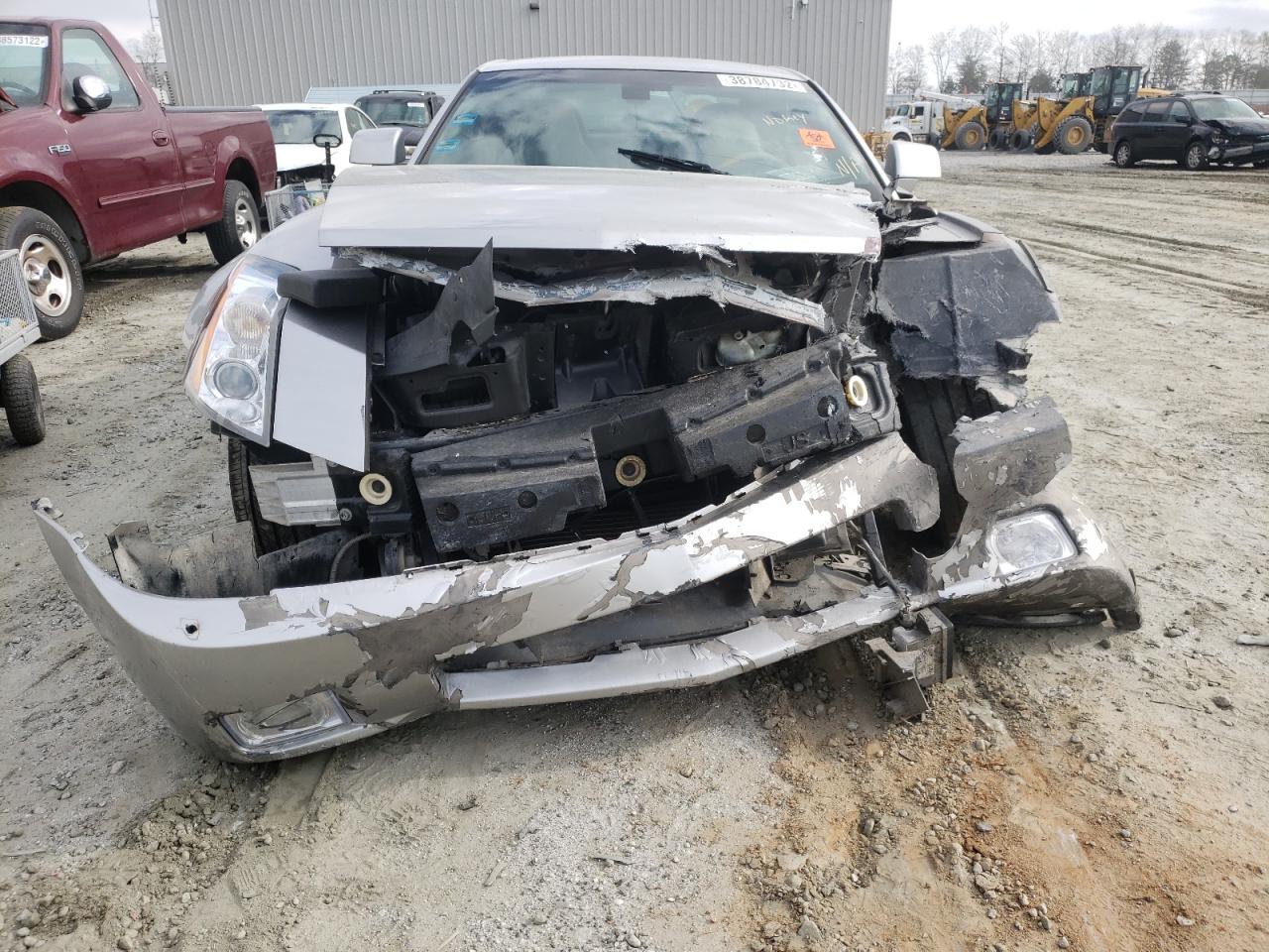 Photo 7 from auction – 2006 CADILLAC XLR with VIN 1G6YV36A465601092