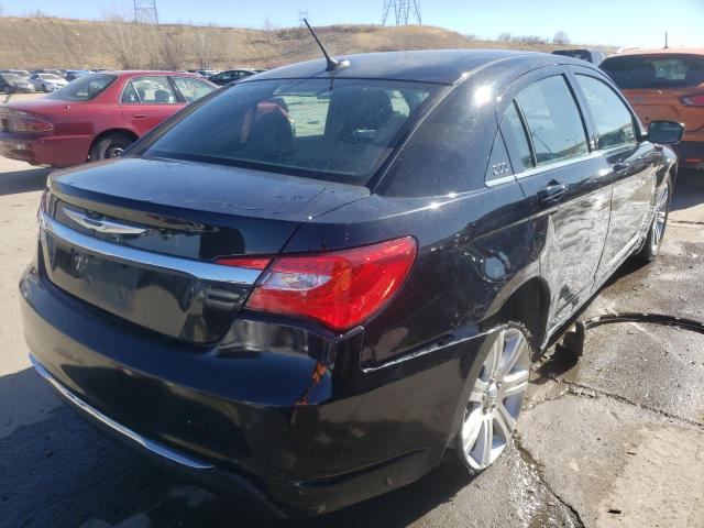 Photo 4 from auction – 2013 CHRYSLER 200 LX with VIN 1C3CCBABXDN704946