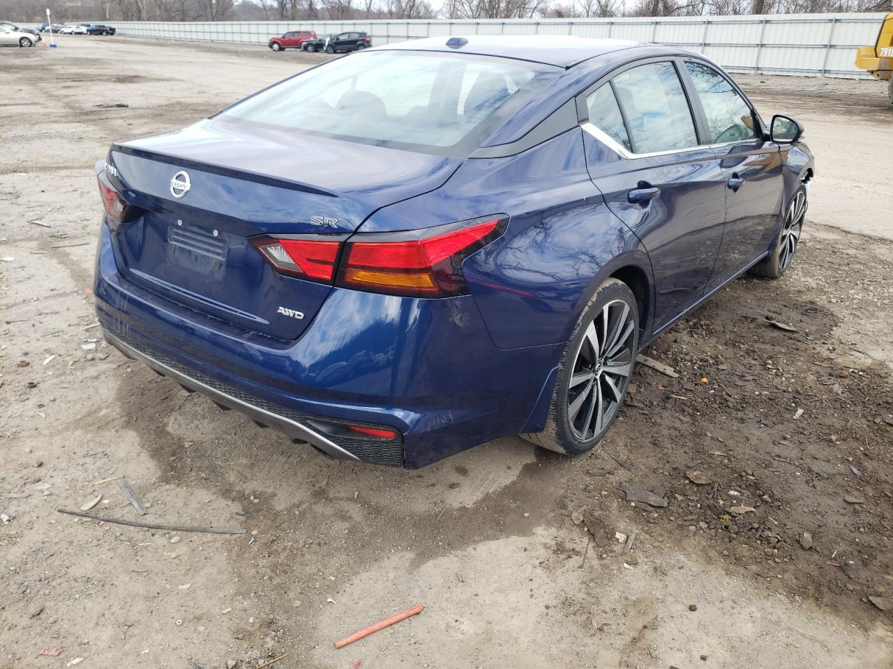 Photo 4 from auction – 2019 NISSAN ALTIMA SR with VIN 1N4BL4CW4KC202712