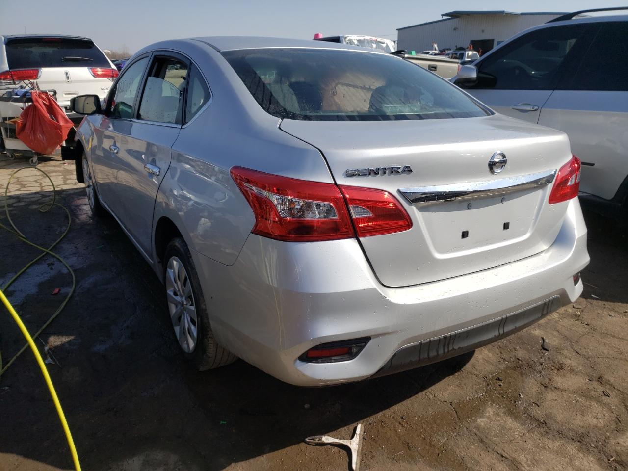 Photo 3 from auction – 2019 NISSAN SENTRA S with VIN 3N1AB7AP7KY367136