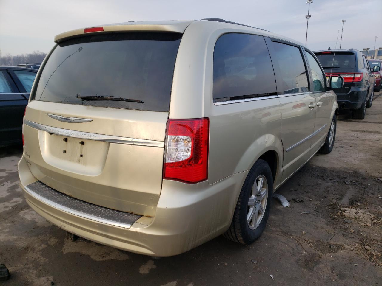 Photo 4 from auction – 2011 CHRYSLER TOWN & COU with VIN 2A4RR5DG7BR754193