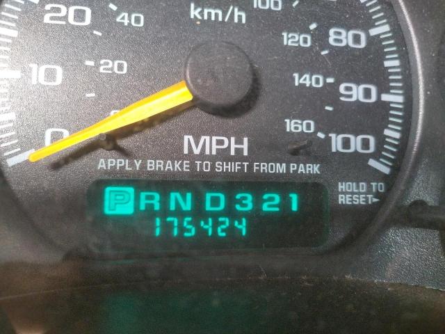 Photo 8 from auction – 2001 CHEVROLET SILVERADO with VIN 2GCEC19V211125251