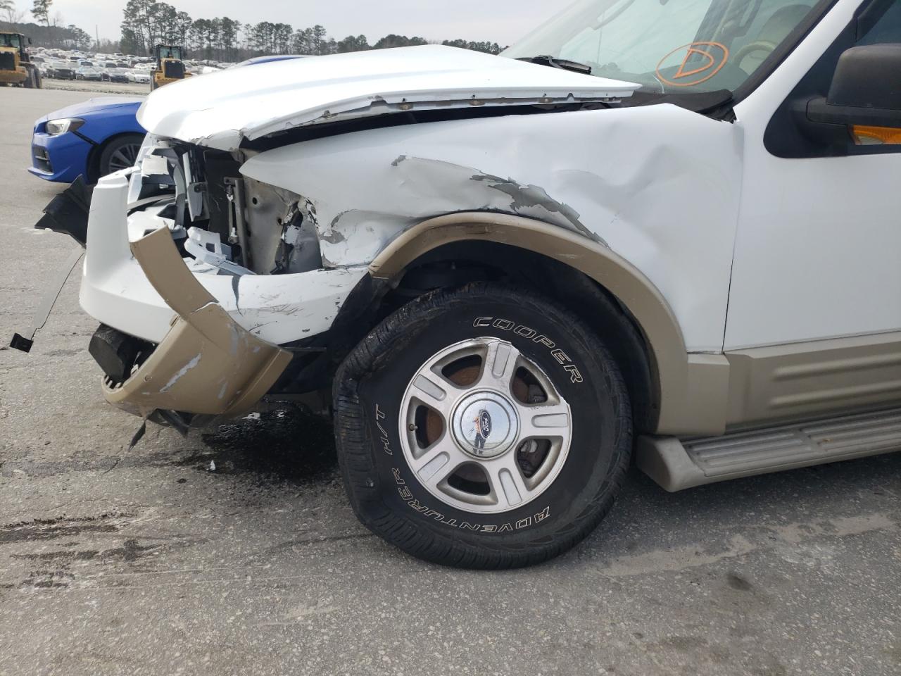 Photo 9 from auction – 2006 FORD EXPEDITION with VIN 1FMPU17596LA86888