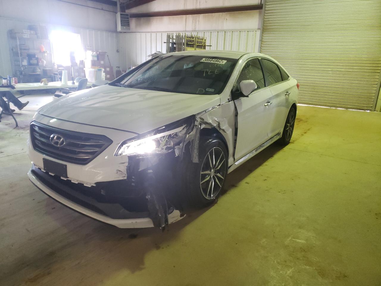 Photo 2 from auction – 2015 HYUNDAI SONATA SPO with VIN 5NPE34AB2FH086783