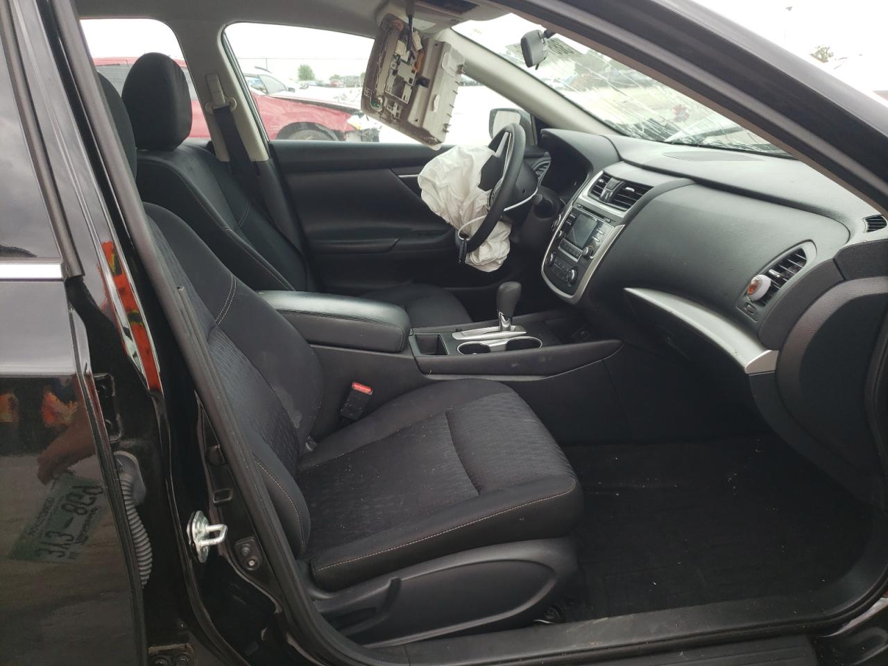 Photo 5 from auction – 2018 NISSAN ALTIMA with VIN 1N4AL3AP1JC105399