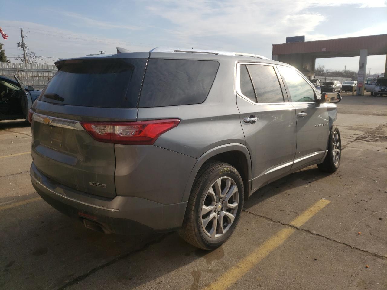 Photo 4 from auction – 2018 CHEVROLET TRAVERSE P with VIN 1GNERKKW4JJ130567