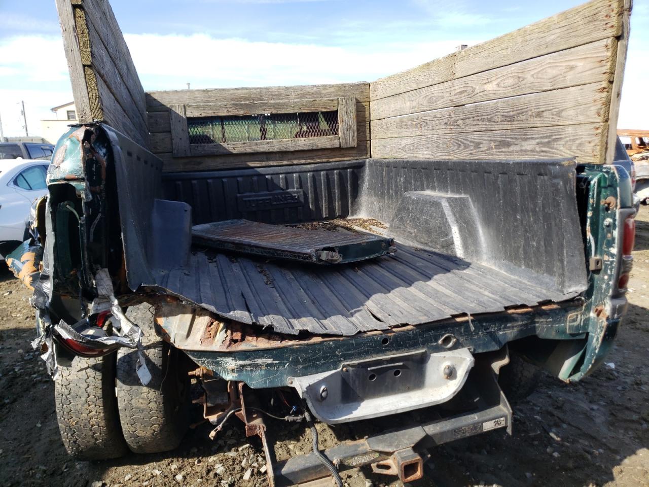 Photo 9 from auction – 2000 DODGE RAM 3500 with VIN 1B7MF336XYJ119164