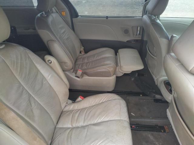 Photo 6 from auction – 2011 TOYOTA SIENNA XLE with VIN 5TDYK3DCXBS034272