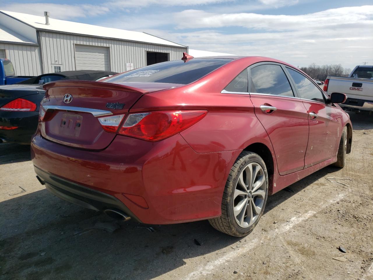 Photo 4 from auction – 2014 HYUNDAI SONATA SE with VIN 5NPEC4AC8EH853348