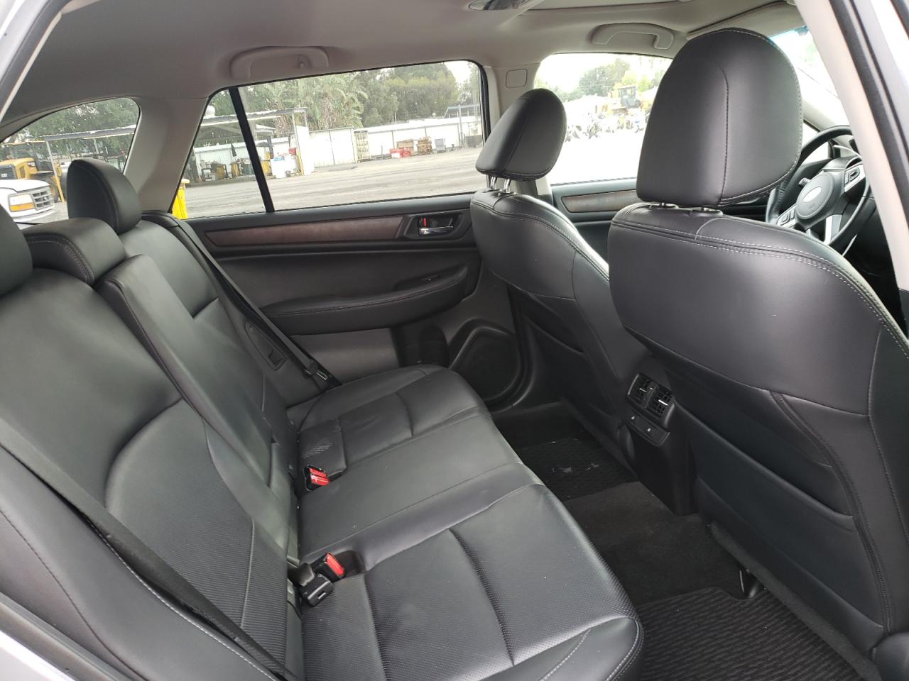 Photo 6 from auction – 2015 SUBARU OUTBACK 2. with VIN 4S4BSALC4F3256658