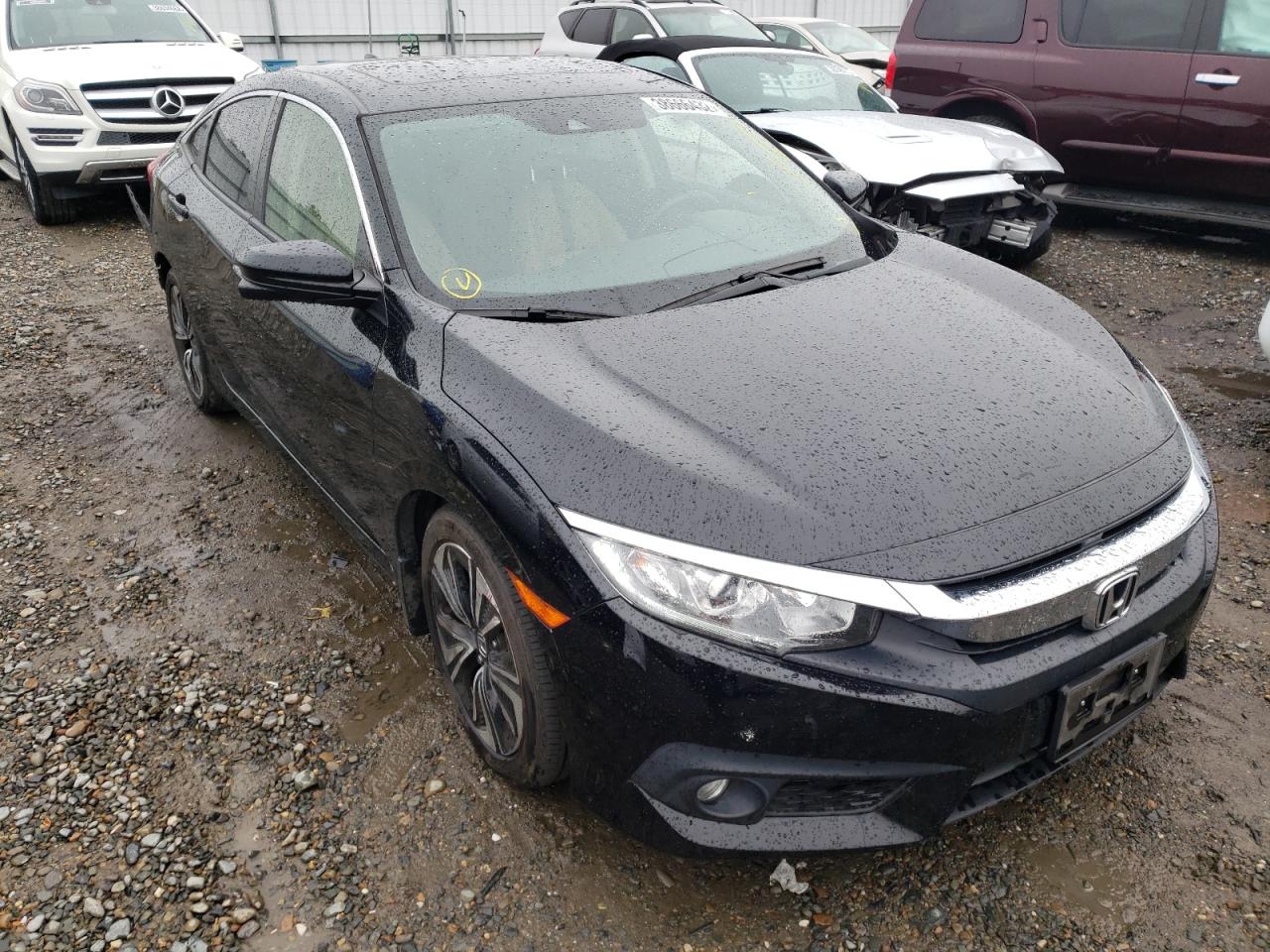 HONDA CIVIC EX 2018 with VIN JHMFC1F88JX010335 - Photo from auction