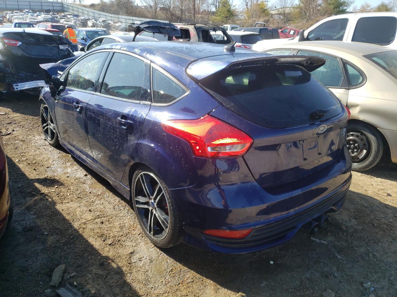 Photo 3 from auction – 2016 FORD FOCUS ST with VIN 1FADP3L92GL386993
