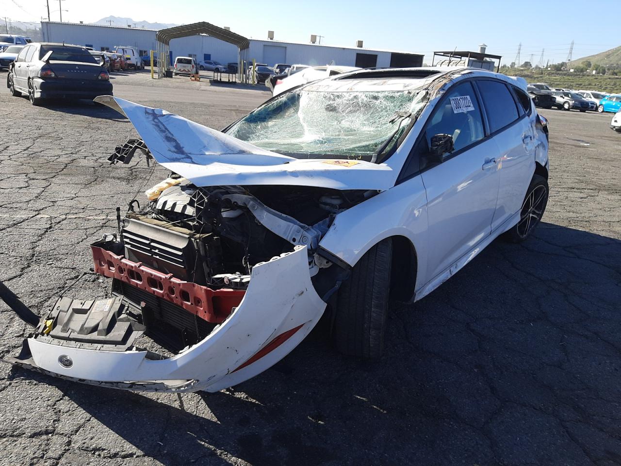 Photo 2 from auction – 2016 FORD FOCUS ST with VIN 1FADP3L99GL391947