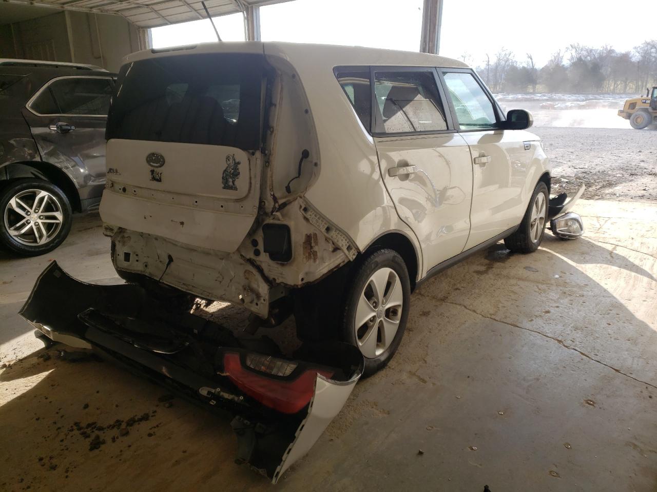 Photo 4 from auction – 2016 KIA SOUL with VIN KNDJN2A25G7853383