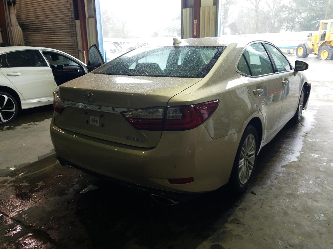 Photo 4 from auction – 2016 LEXUS ES 350 with VIN 58ABK1GG4GU005382