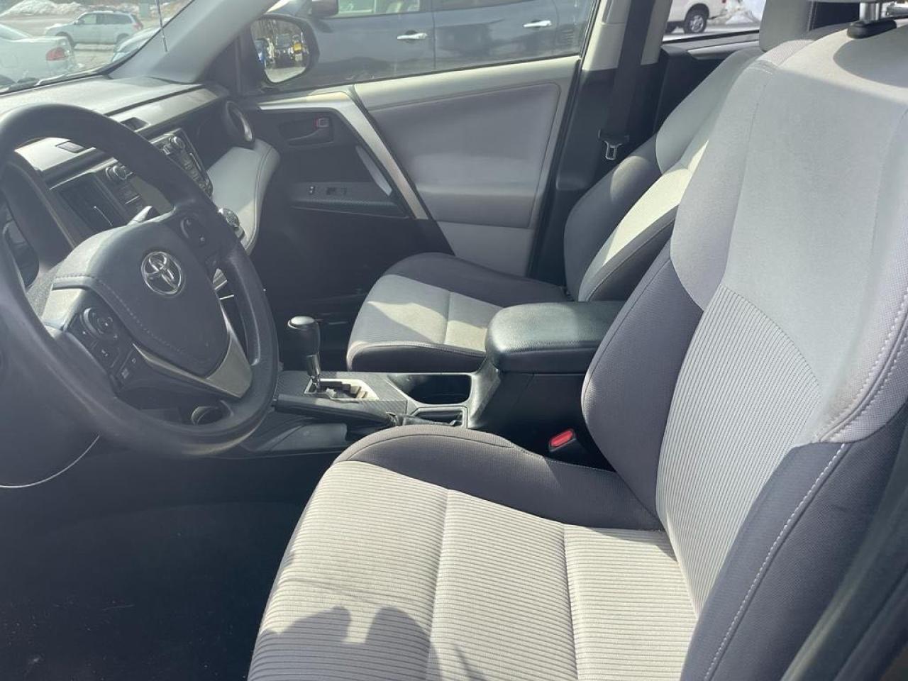 Photo 5 from auction – 2013 TOYOTA RAV4 XLE with VIN JTMRFREV0D5003620