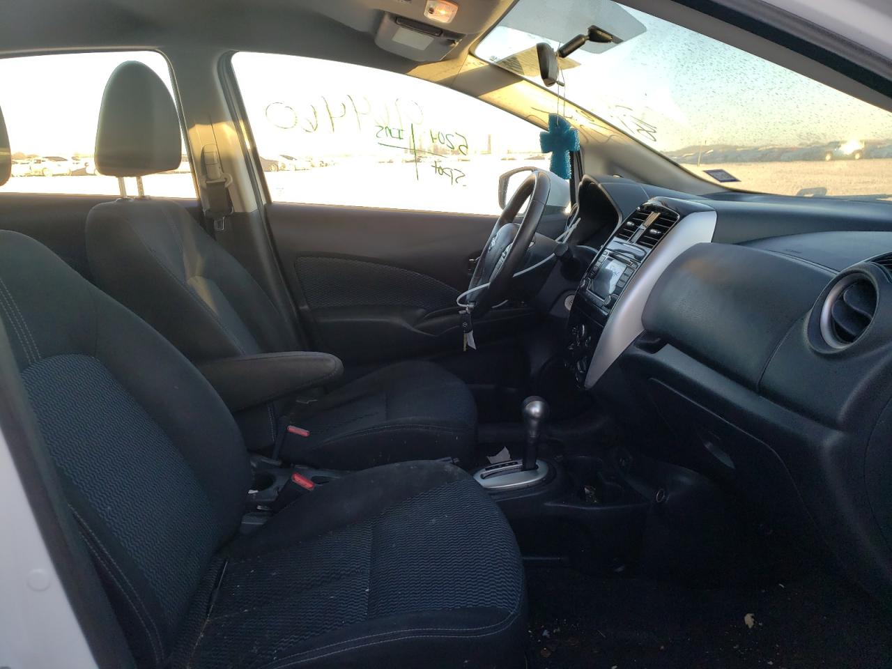 Photo 5 from auction – 2017 NISSAN VERSA NOTE with VIN 3N1CE2CP8HL361819