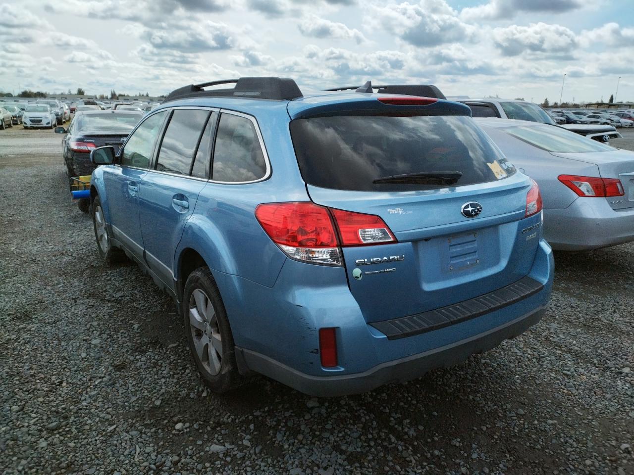 Снимка 3 от търг – 2011 SUBARU OUTBACK 2. с VIN 4S4BRBKC4B3370480