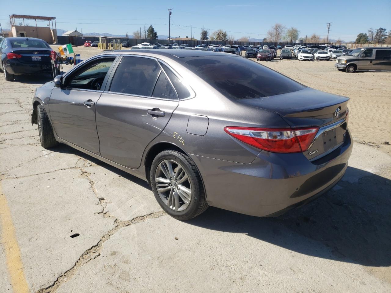 Photo 3 from auction – 2016 TOYOTA CAMRY LE with VIN 4T1BF1FK7GU136579