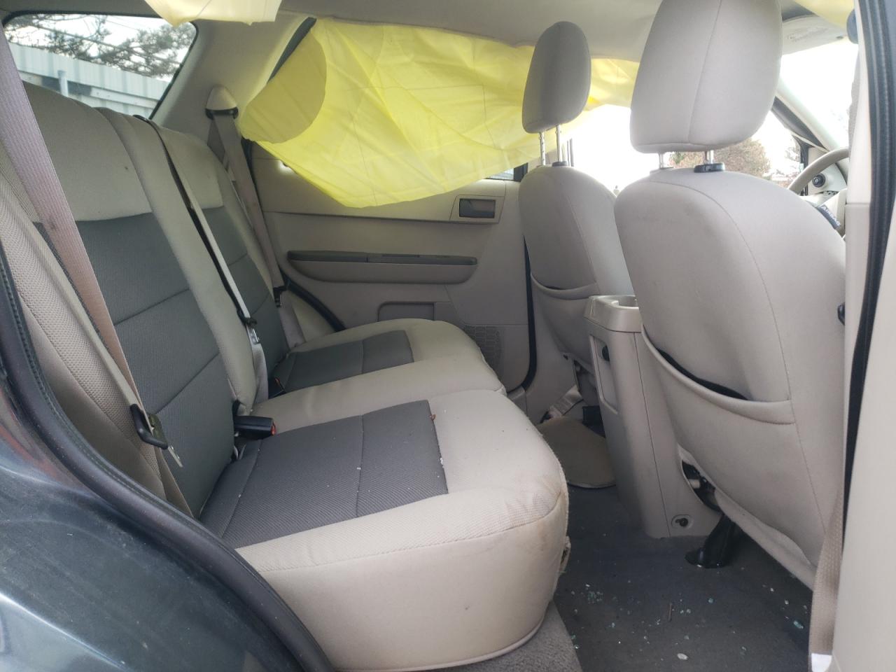 Photo 6 from auction – 2008 FORD ESCAPE XLT with VIN 1FMCU031X8KC68975