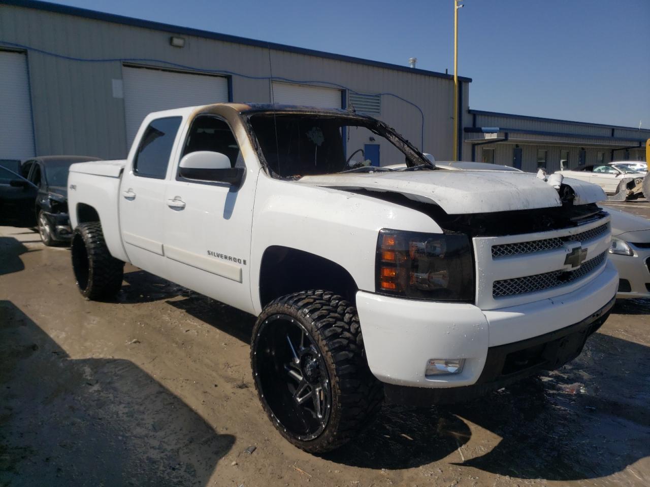 CHEVROLET SILVERADO 2007 with VIN 3GCEK13M17G503367 - Photo from auction