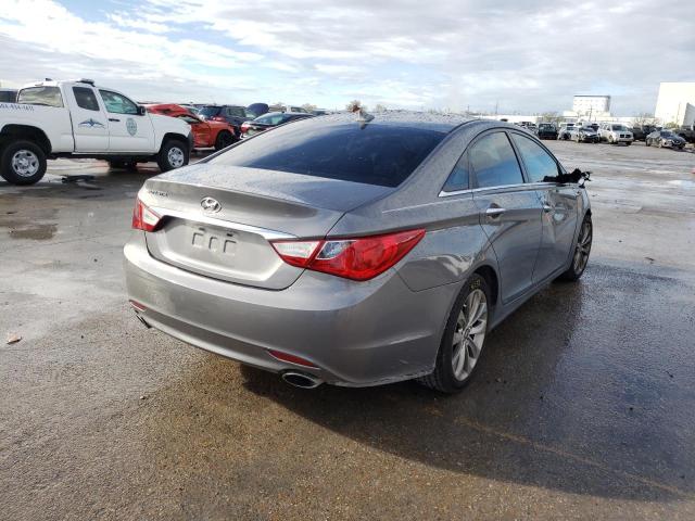 Photo 4 from auction – 2013 HYUNDAI SONATA SE with VIN 5NPEC4AC2DH576114