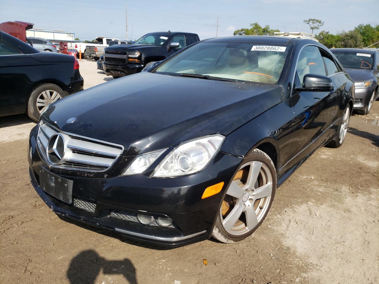 Photo 2 from auction – 2011 MERCEDES-BENZ E 550 with VIN WDDKJ7CB9BF082988