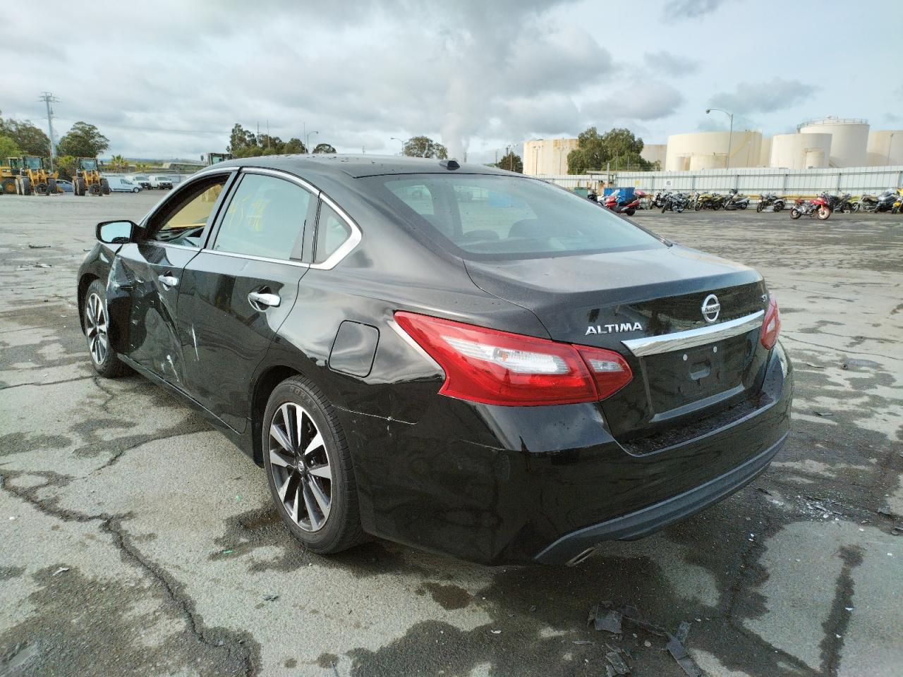 Photo 3 from auction – 2018 NISSAN ALTIMA 2.5 with VIN 1N4AL3AP2JC105542