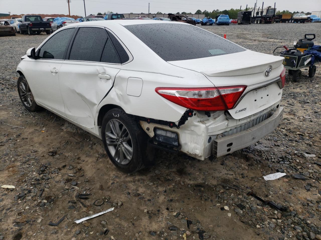 Photo 3 from auction – 2017 TOYOTA CAMRY LE with VIN 4T1BF1FK2HU271891