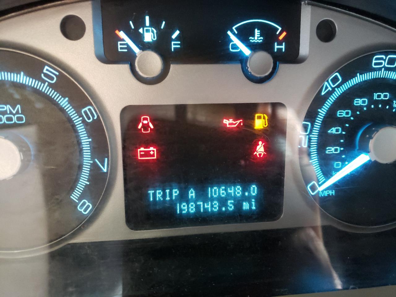 Photo 13 from auction – 2010 MERCURY MARINER PR with VIN 4M2CN8H7XAKJ11587