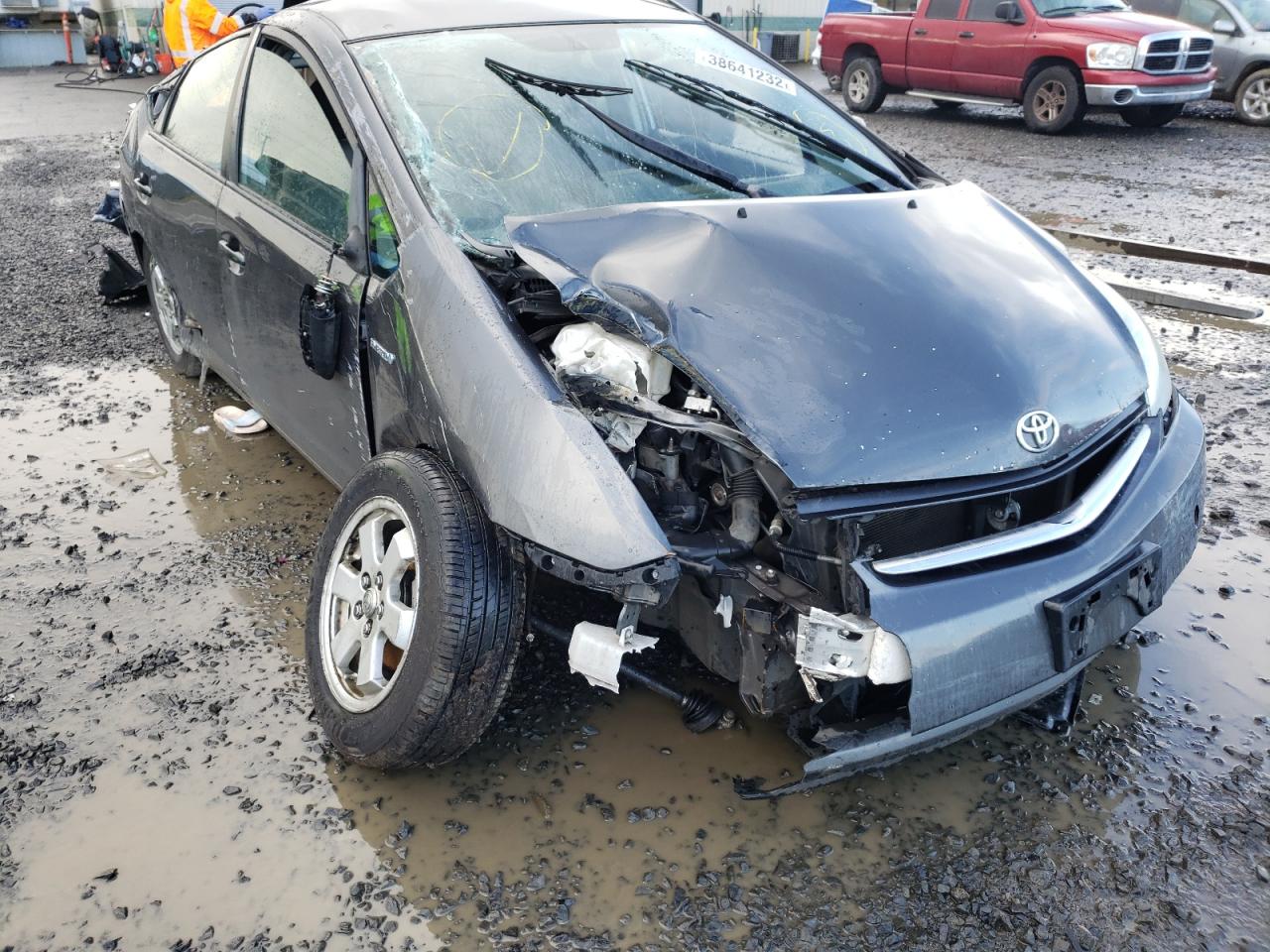Photo 9 from auction – 2008 TOYOTA PRIUS with VIN JTDKB20U083436715