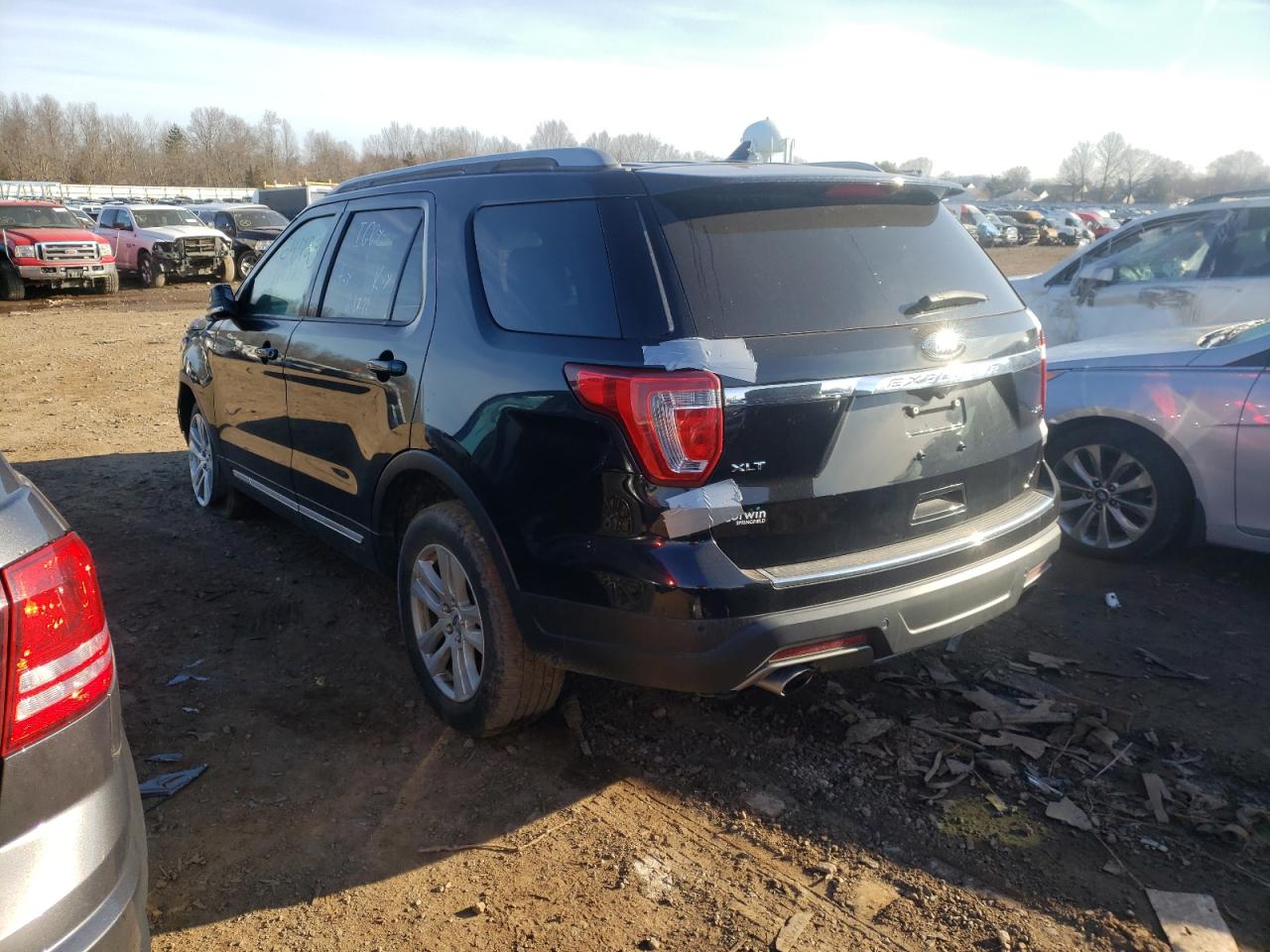 Photo 3 from auction – 2018 FORD EXPLORER X with VIN 1FM5K8D88JGB94523