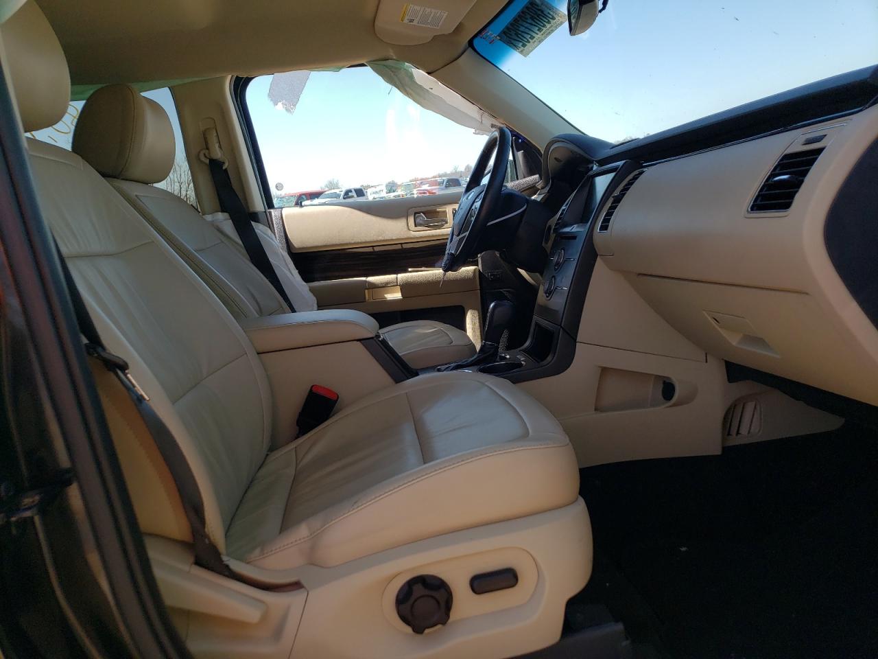 Photo 5 from auction – 2014 FORD FLEX SEL with VIN 2FMGK5C81EBD12840