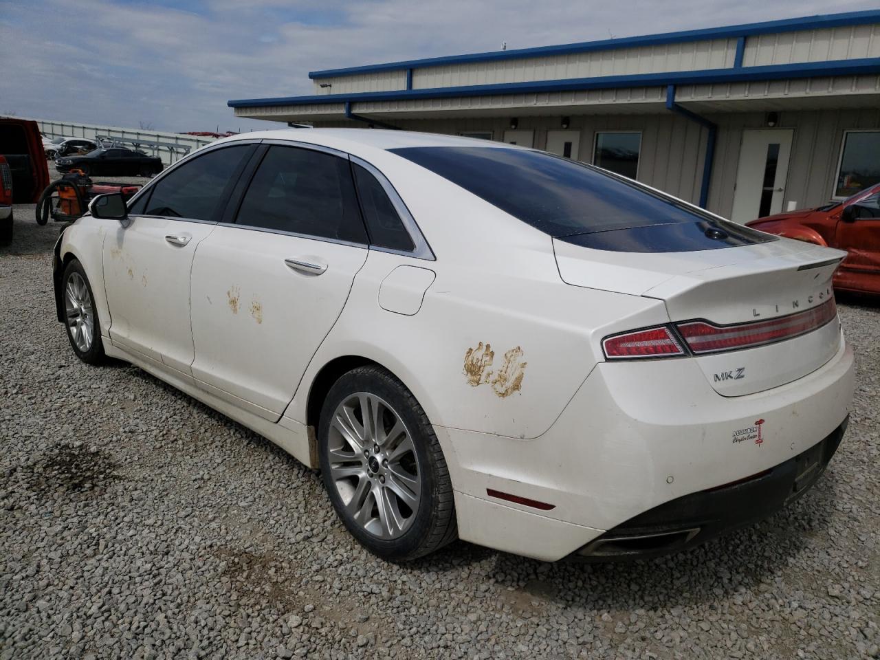 Photo 3 from auction – 2014 LINCOLN MKZ with VIN 3LN6L2G92ER807964