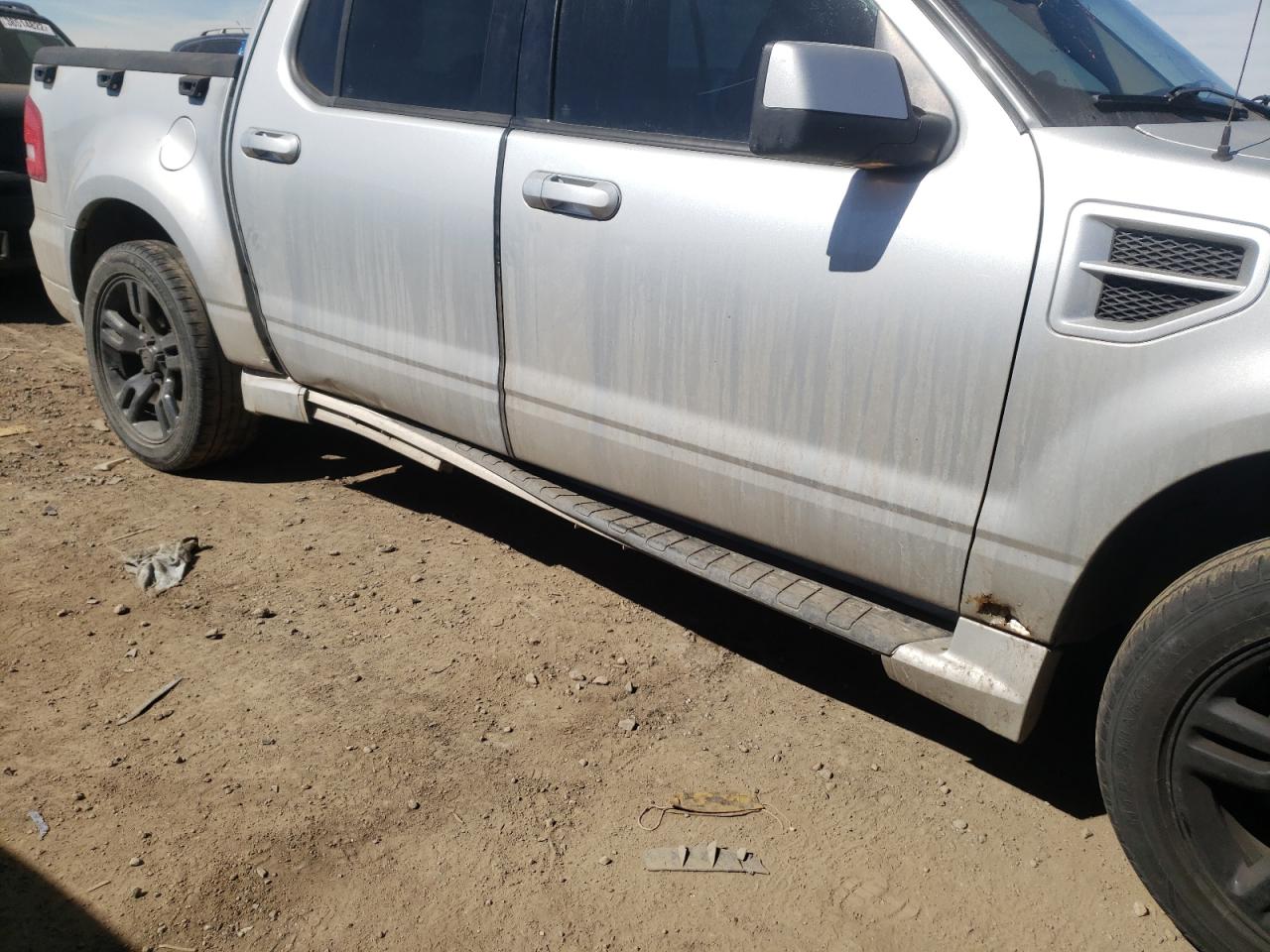 Photo 9 from auction – 2009 FORD EXPLORER S with VIN 1FMEU238X9UA12844