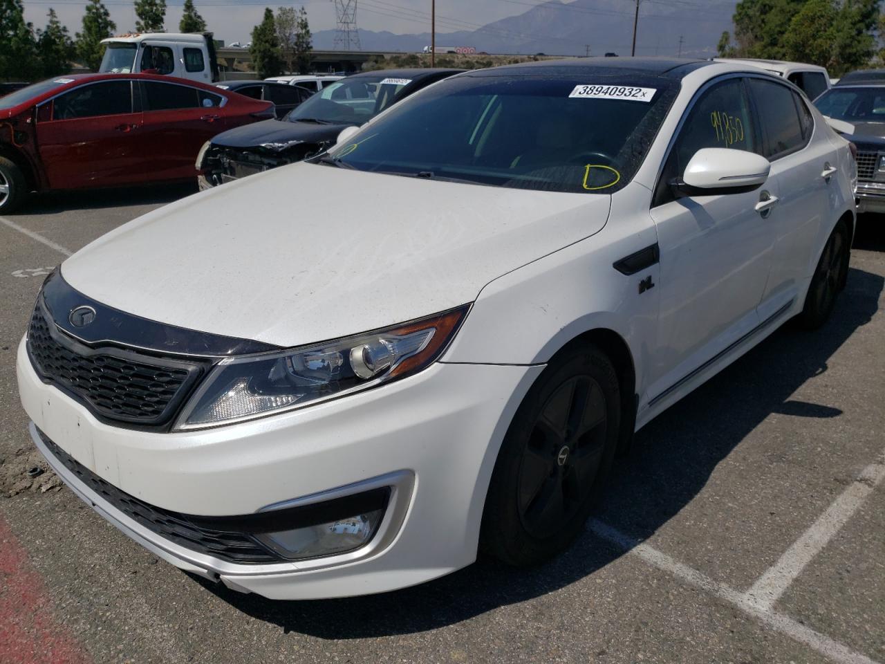 Photo 2 from auction – 2012 KIA OPTIMA HYB with VIN KNAGM4ADXC5023642