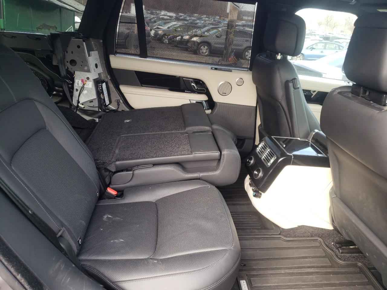 Photo 6 from auction – 2021 LAND ROVER RANGE ROVE with VIN SALGS5SE0MA425323