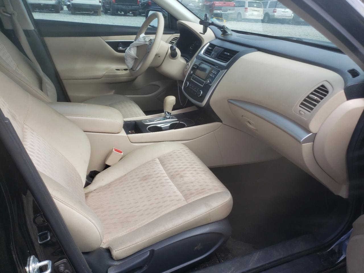 Photo 5 from auction – 2017 NISSAN ALTIMA 2.5 with VIN 1N4AL3AP8HC251647