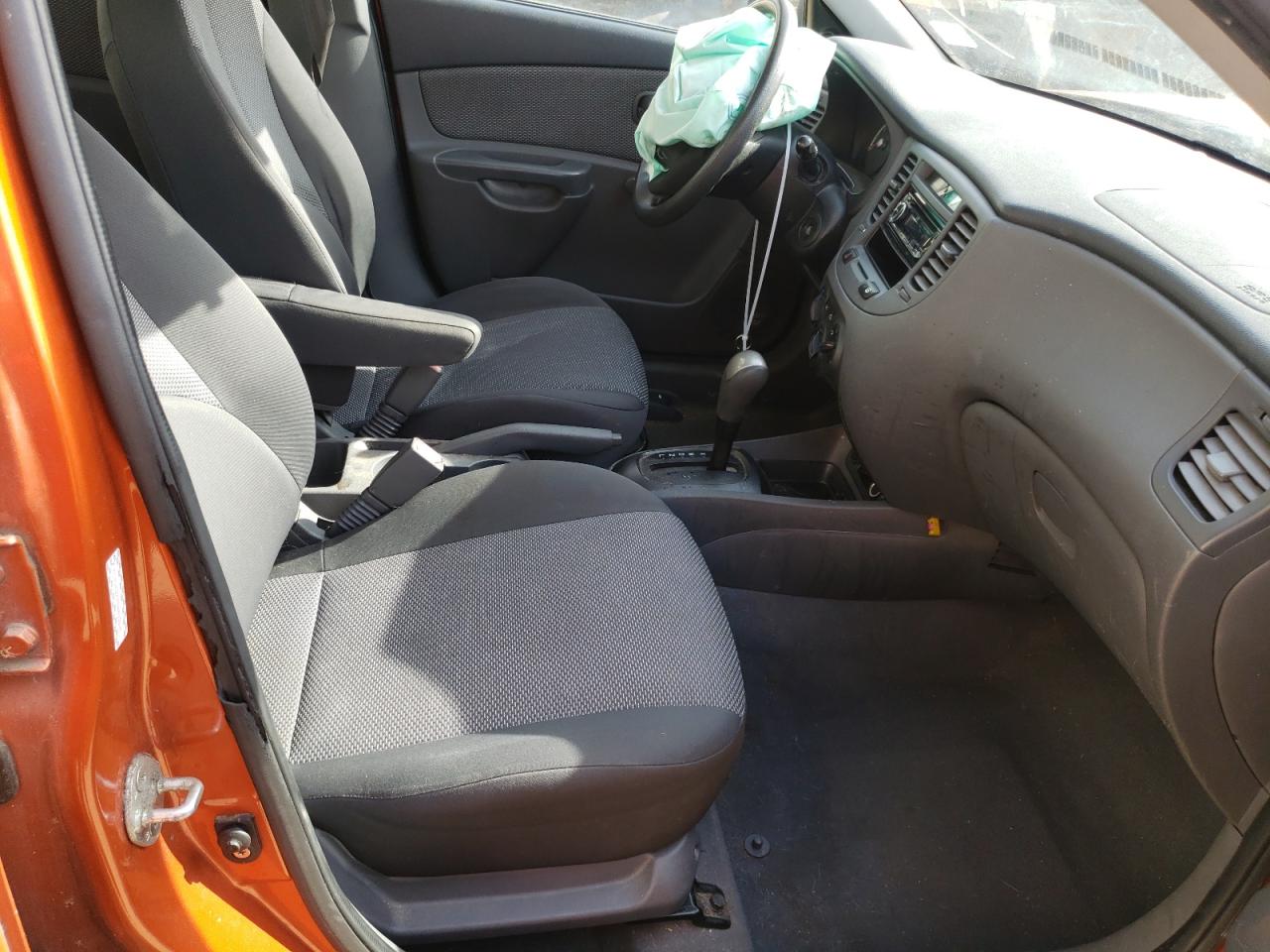 Photo 5 from auction – 2009 KIA RIO BASE with VIN KNADE223396533697