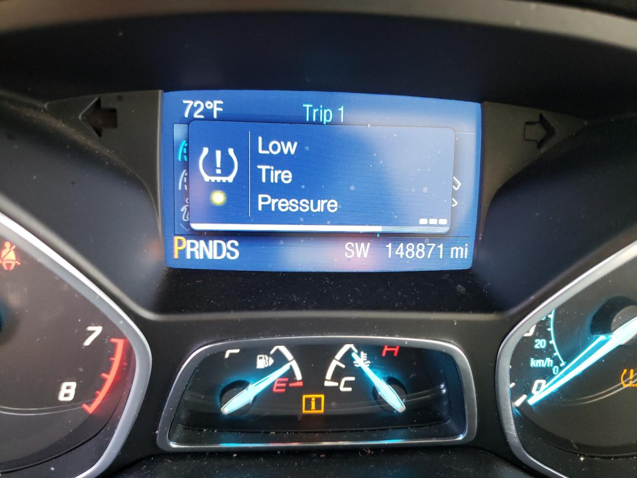 Photo 8 from auction – 2014 FORD ESCAPE SE with VIN 1FMCU9GX4EUD28574