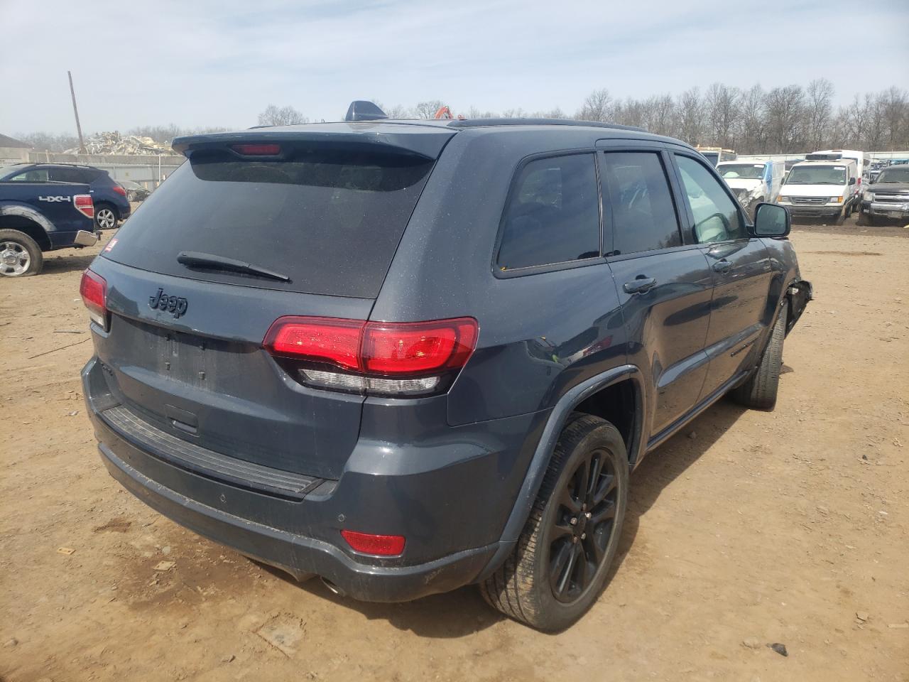 Photo 4 from auction – 2018 JEEP GRAND CHER with VIN 1C4RJFAG2JC220680