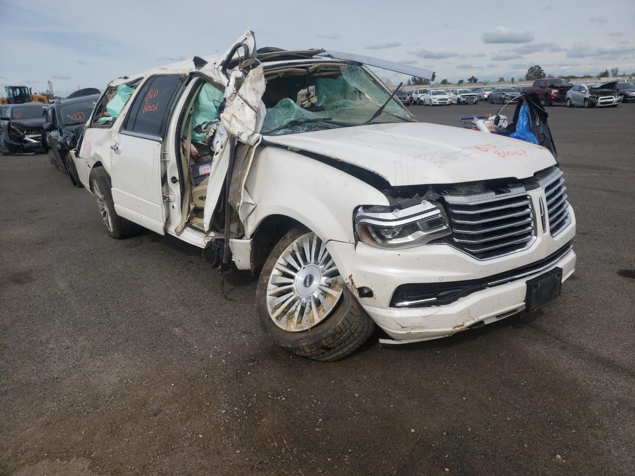 Foto 1 de la subasta – 2015 LINCOLN NAVIGATOR con VIN 5LMJJ3HT2FEJ05029