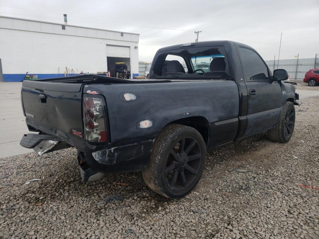 Photo 4 from auction – 2002 GMC NEW SIERRA with VIN 1GTEC14W12Z211630